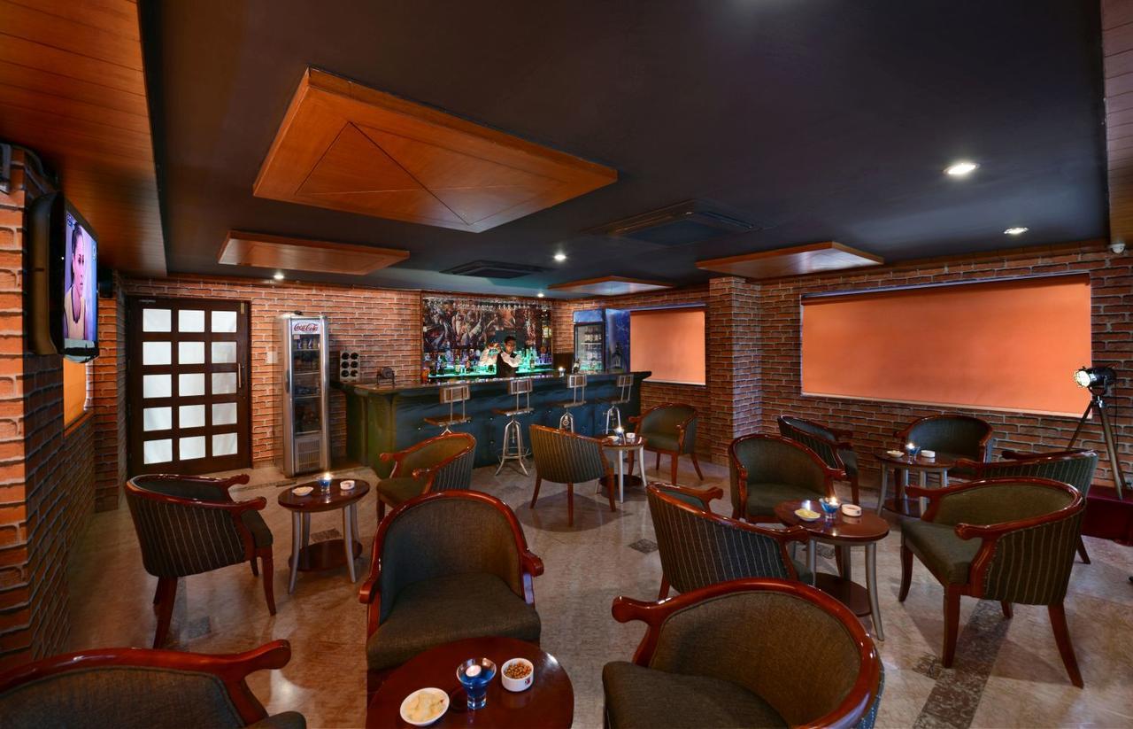 Clarks Inn Airport Hotel Hubli Extérieur photo