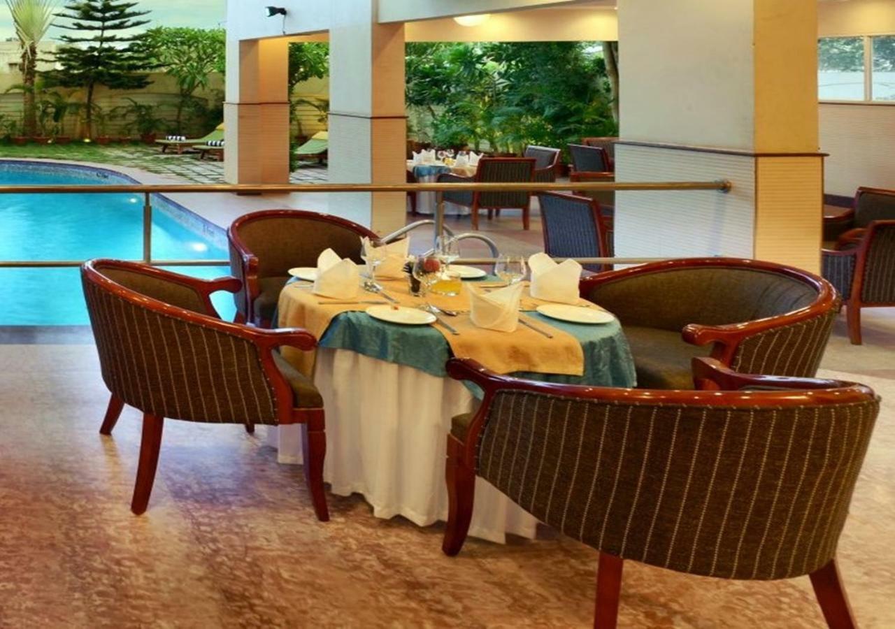 Clarks Inn Airport Hotel Hubli Extérieur photo